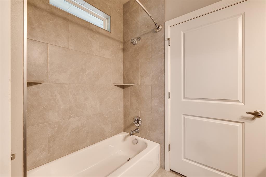 12475 Stone Hill Drive Property Photo 31