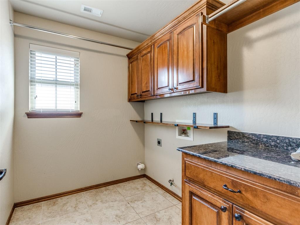 313 Sw 171st Street Property Photo 24
