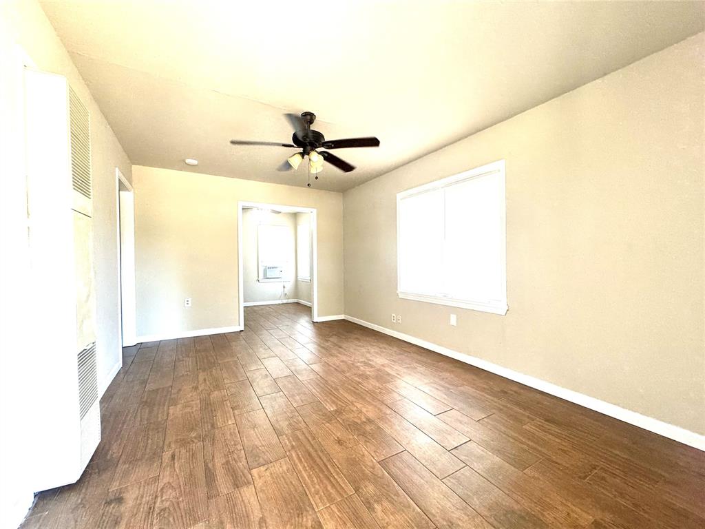 504 S Morrison Avenue Property Photo 3