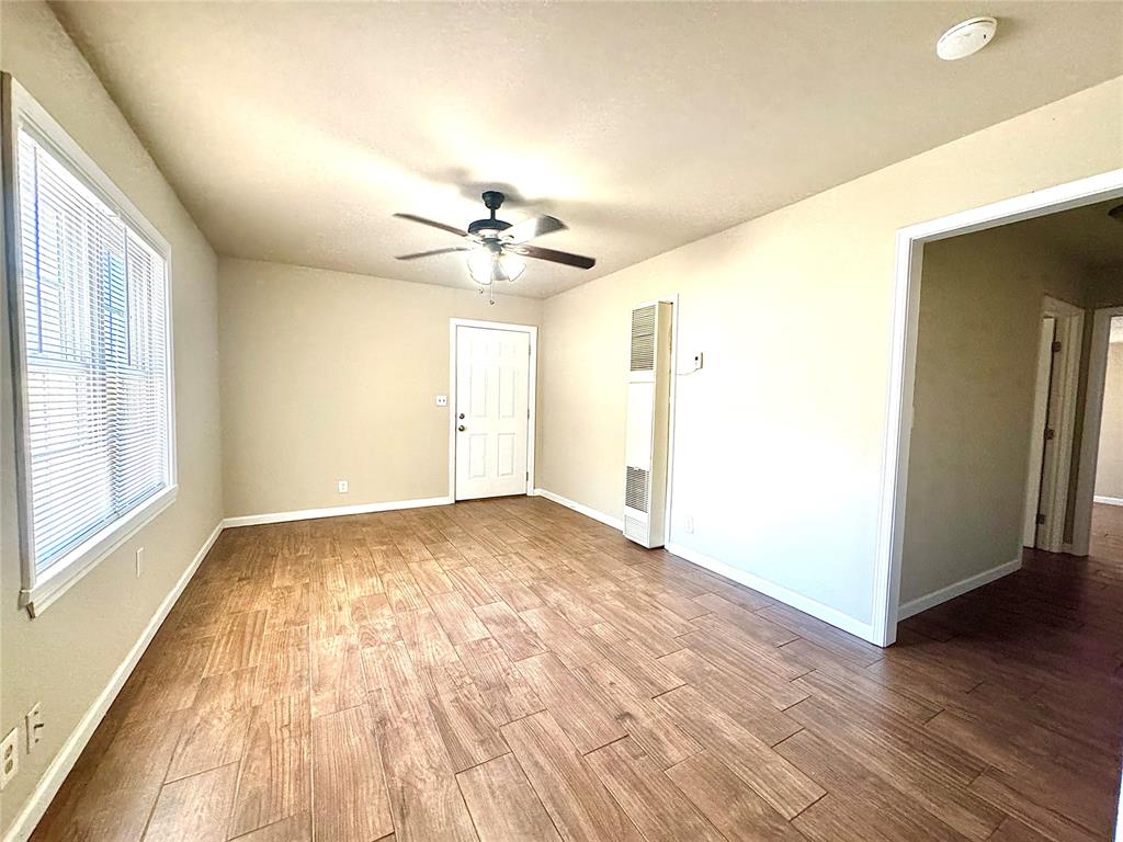 504 S Morrison Avenue Property Photo 8