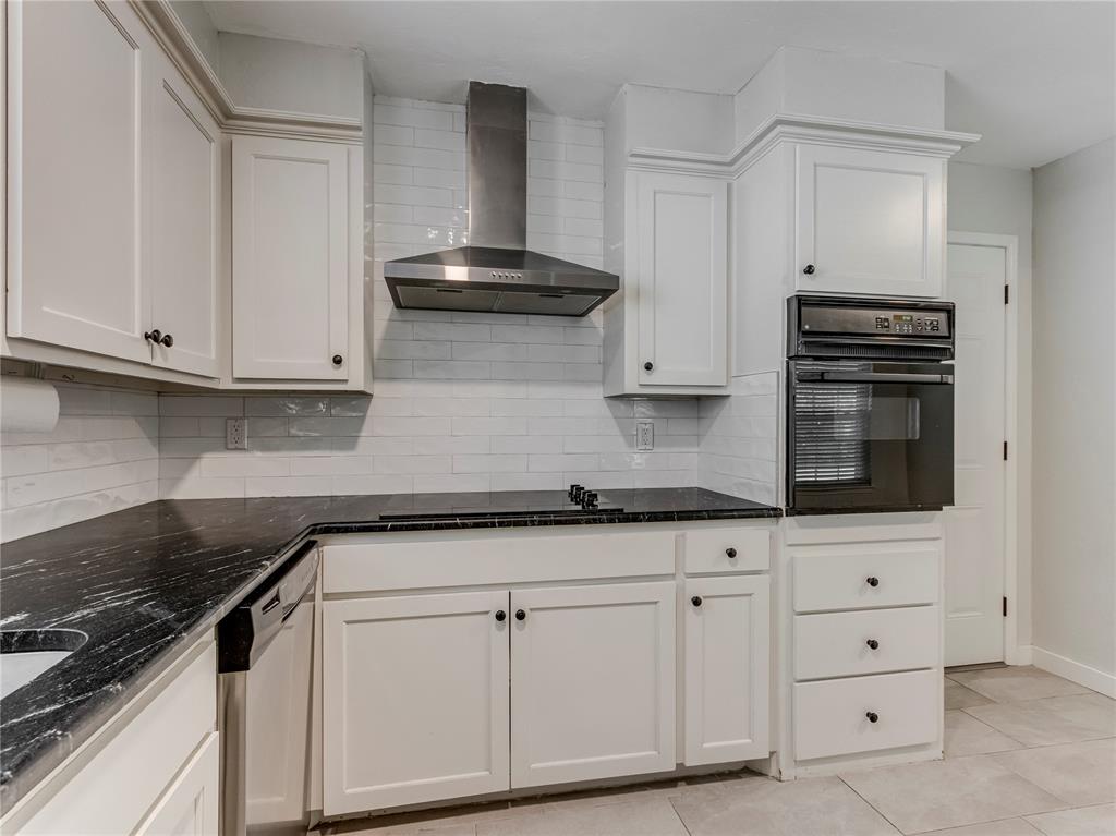 3120 Nw 61st Place Property Photo 17