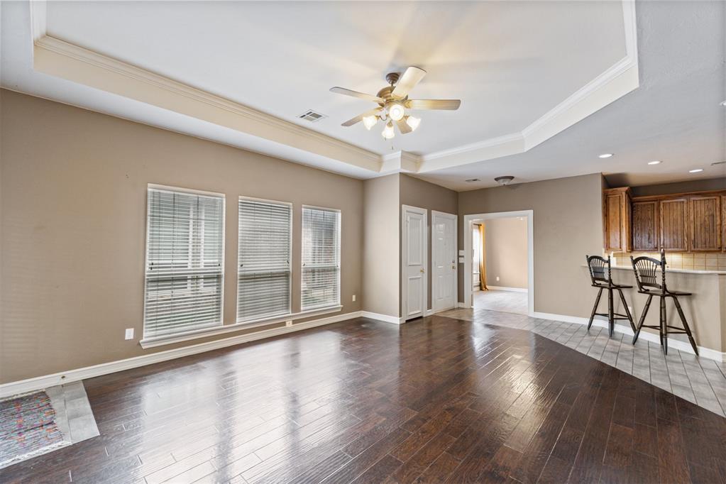 1633 Laurel Place Property Photo 7