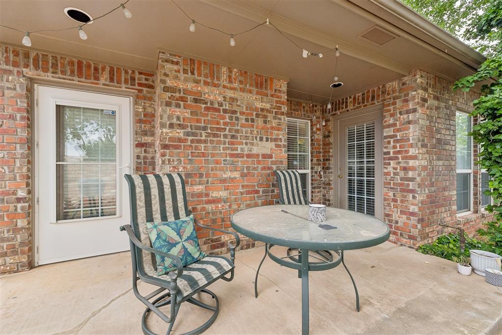 1633 Laurel Place Property Photo 39