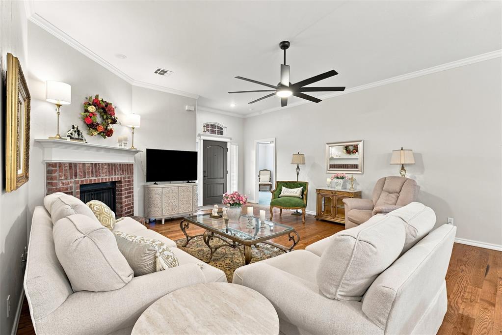 17308 Serrano Drive Property Photo 12