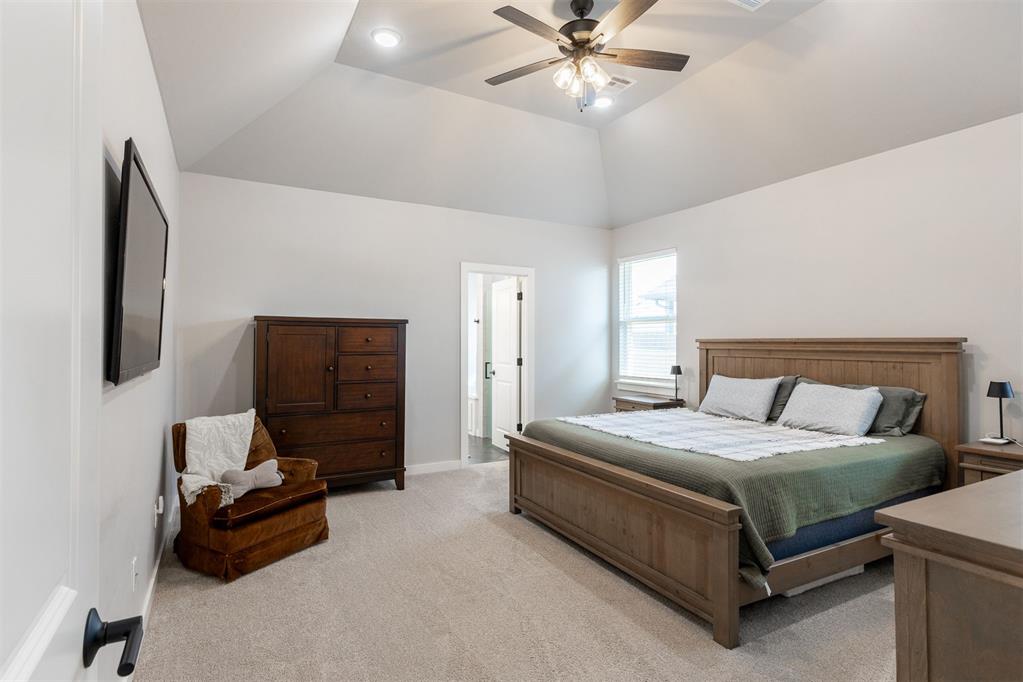 1514 Pineridge Circle Property Photo 10