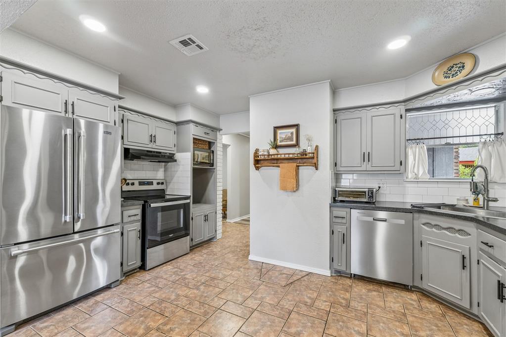 3604 N Ann Arbor Place Property Photo 6