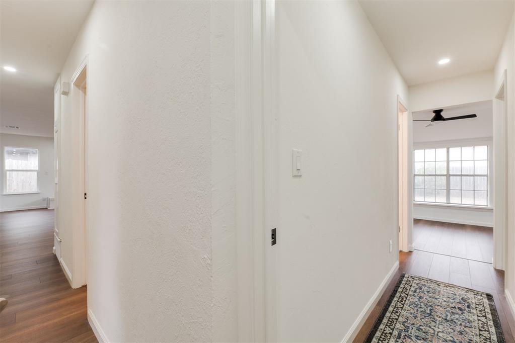 2733 Manchester Drive Property Photo 25