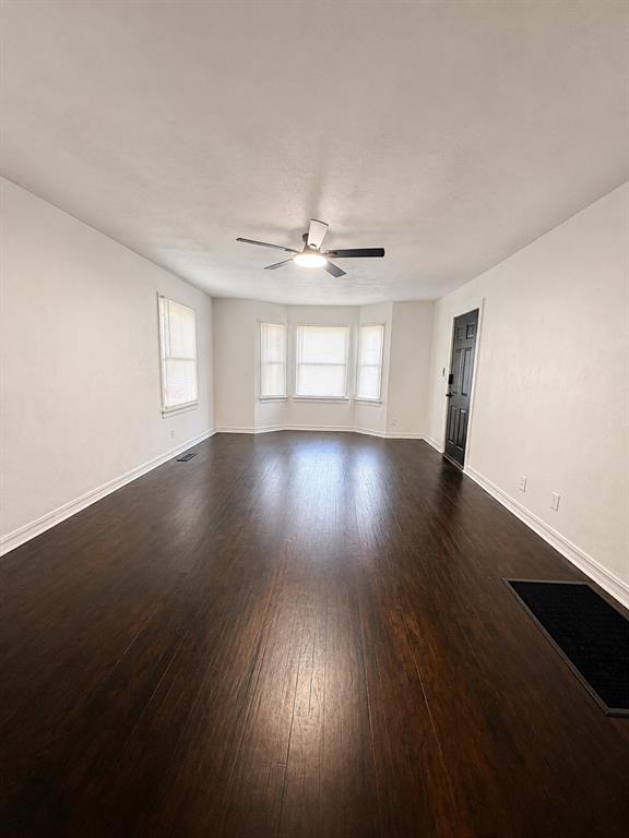 4017 N Linn Avenue Property Photo 2