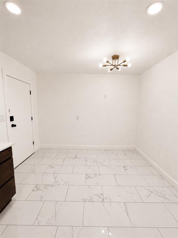 4017 N Linn Avenue Property Photo 4