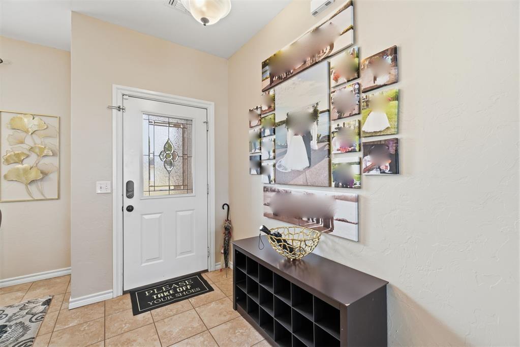 1804 Cougar Circle Property Photo 2