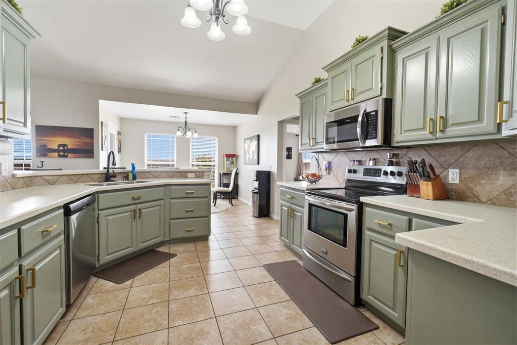 1804 Cougar Circle Property Photo 10