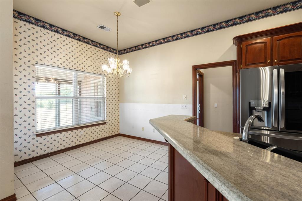 600 Pleasant Drive Property Photo 11