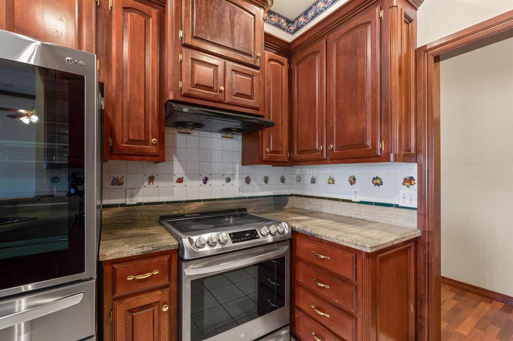 600 Pleasant Drive Property Photo 17