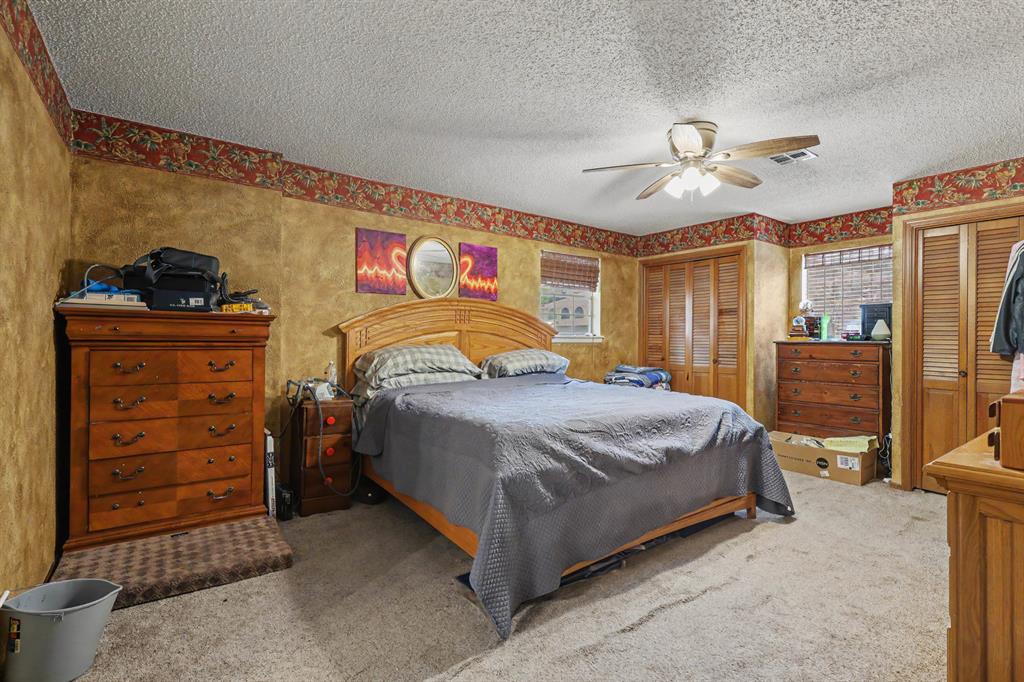 3109 N Timber Avenue Property Photo 18