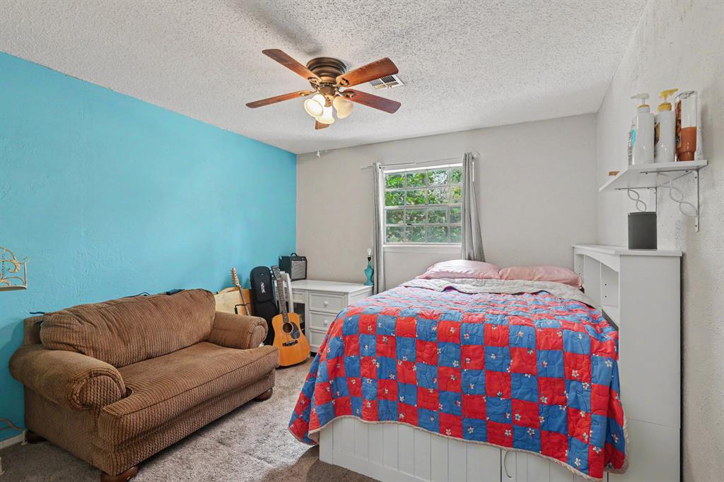 3109 N Timber Avenue Property Photo 24