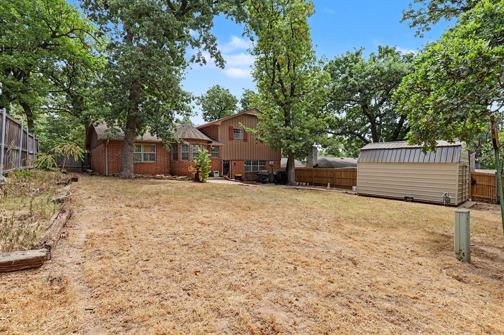 3109 N Timber Avenue Property Photo 38