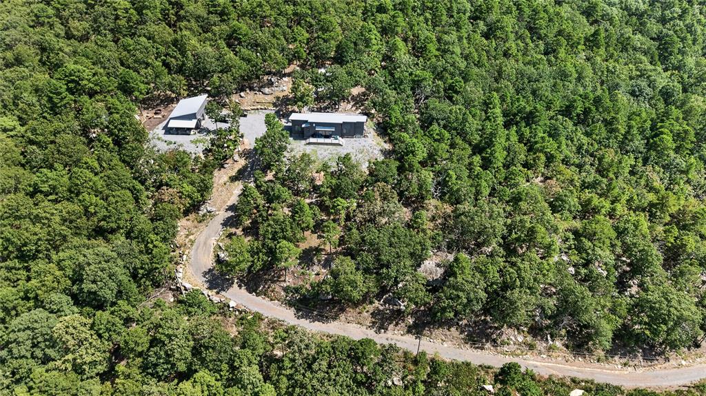 10 Moonshine Drive Property Photo 2