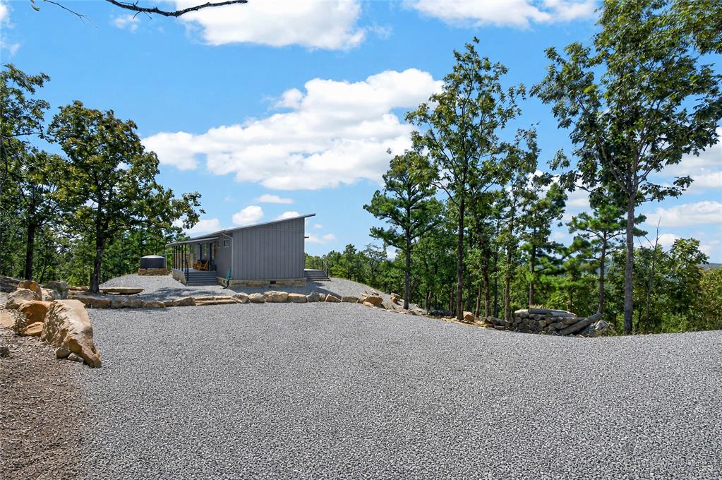 10 Moonshine Drive Property Photo 32
