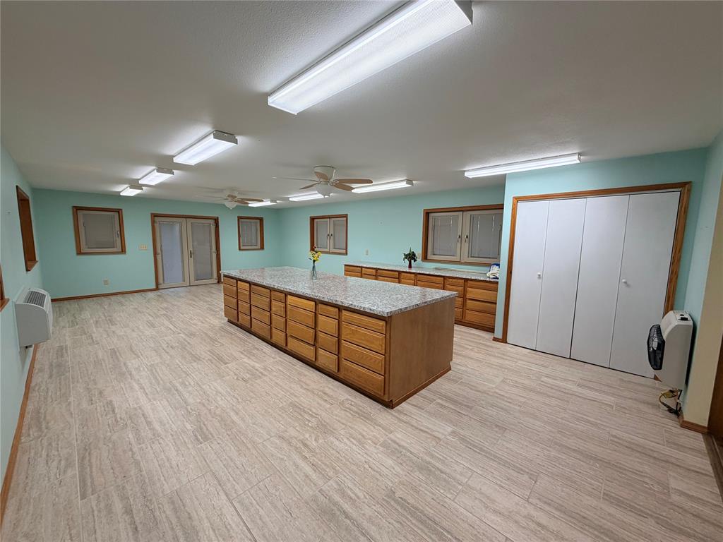 406 N Armor Avenue Property Photo 10