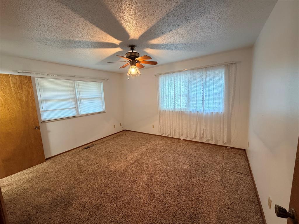 406 N Armor Avenue Property Photo 15