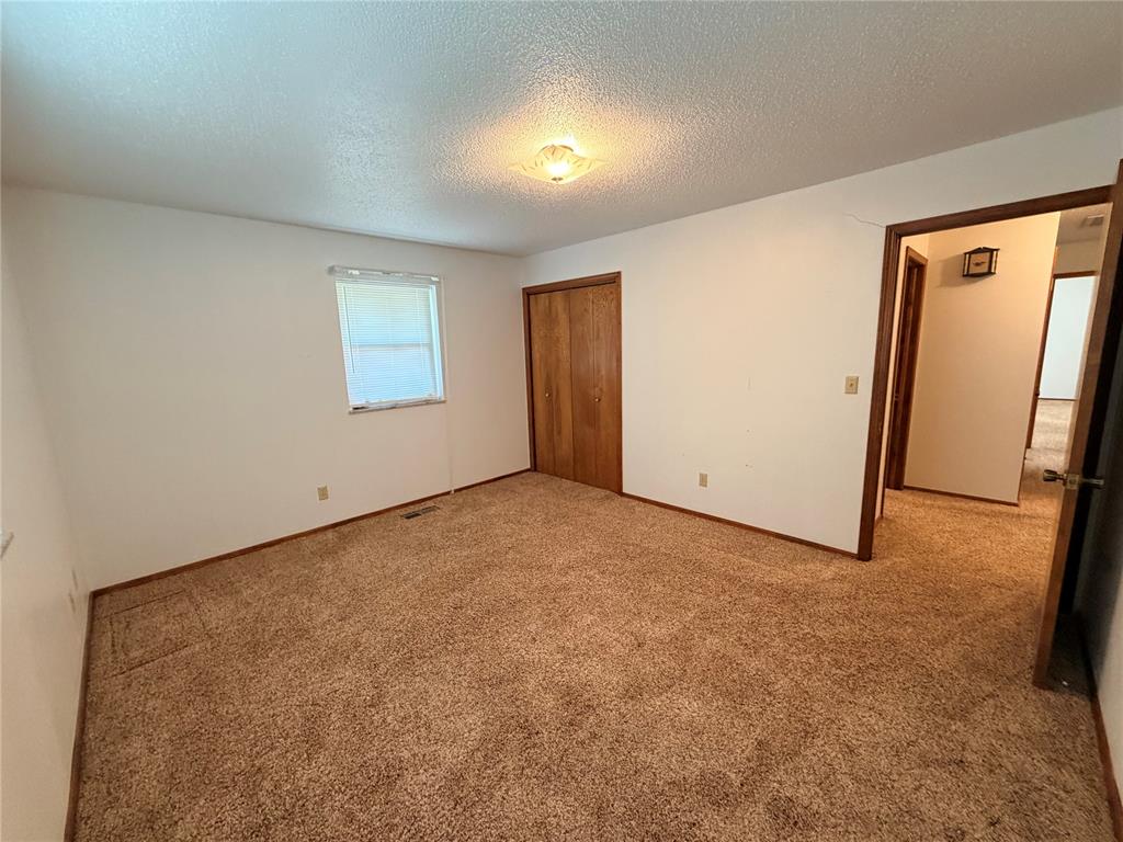406 N Armor Avenue Property Photo 18