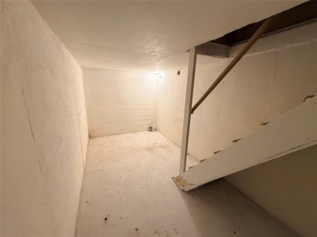 406 N Armor Avenue Property Photo 29