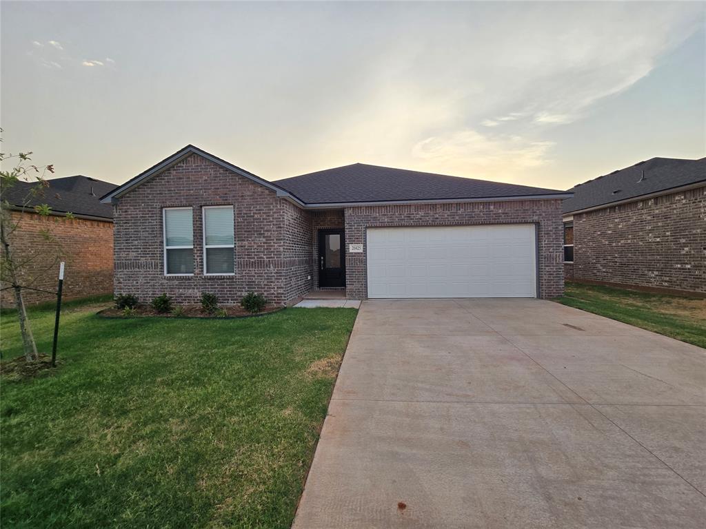 20425 Mule Deer Drive Property Photo 1