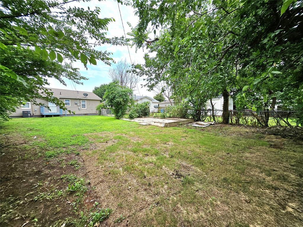729 E Steed Drive Property Photo 24