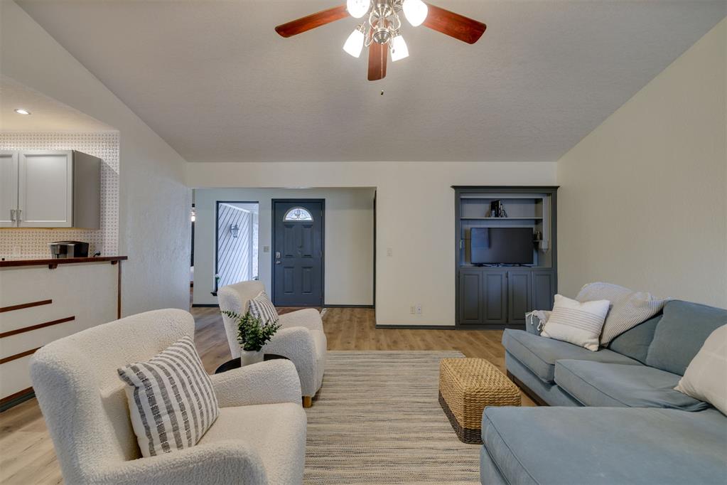 2600 N Valley Brook Drive Property Photo 8