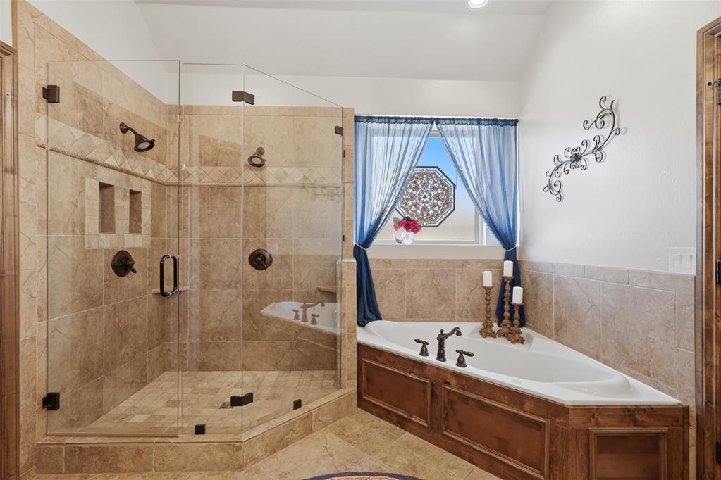9172 Bergamo Boulevard Property Photo 18