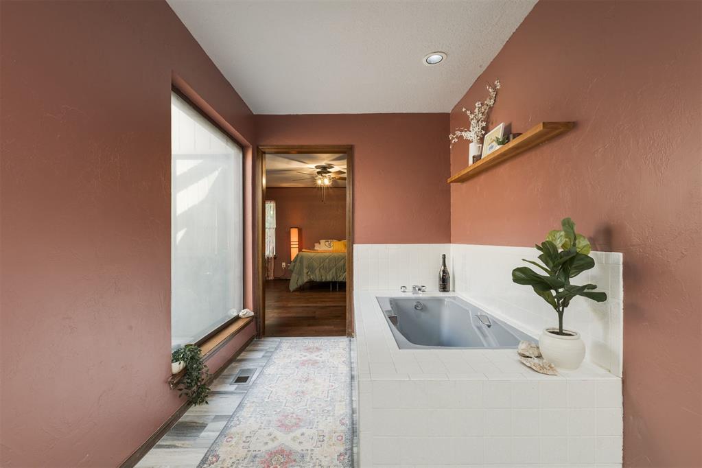 2104 Bent Twig Circle Property Photo 21