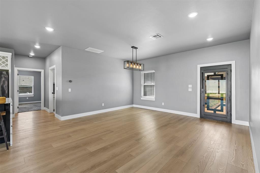4930 Meadow Drive Property Photo 2