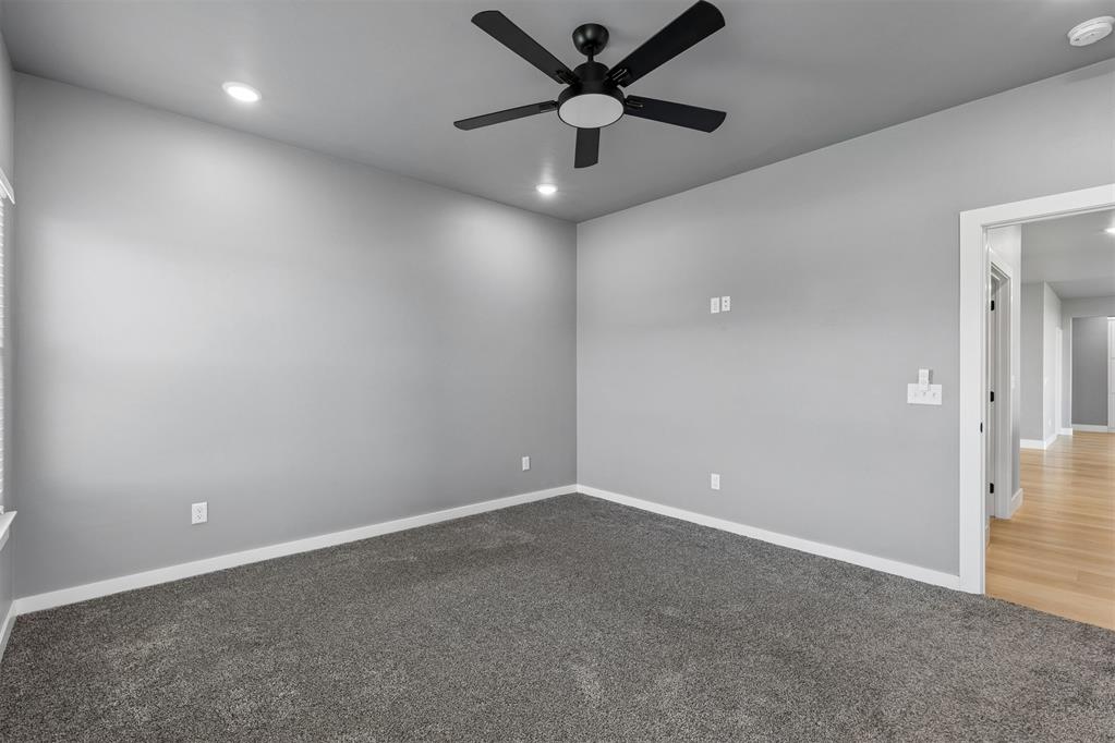 4930 Meadow Drive Property Photo 17