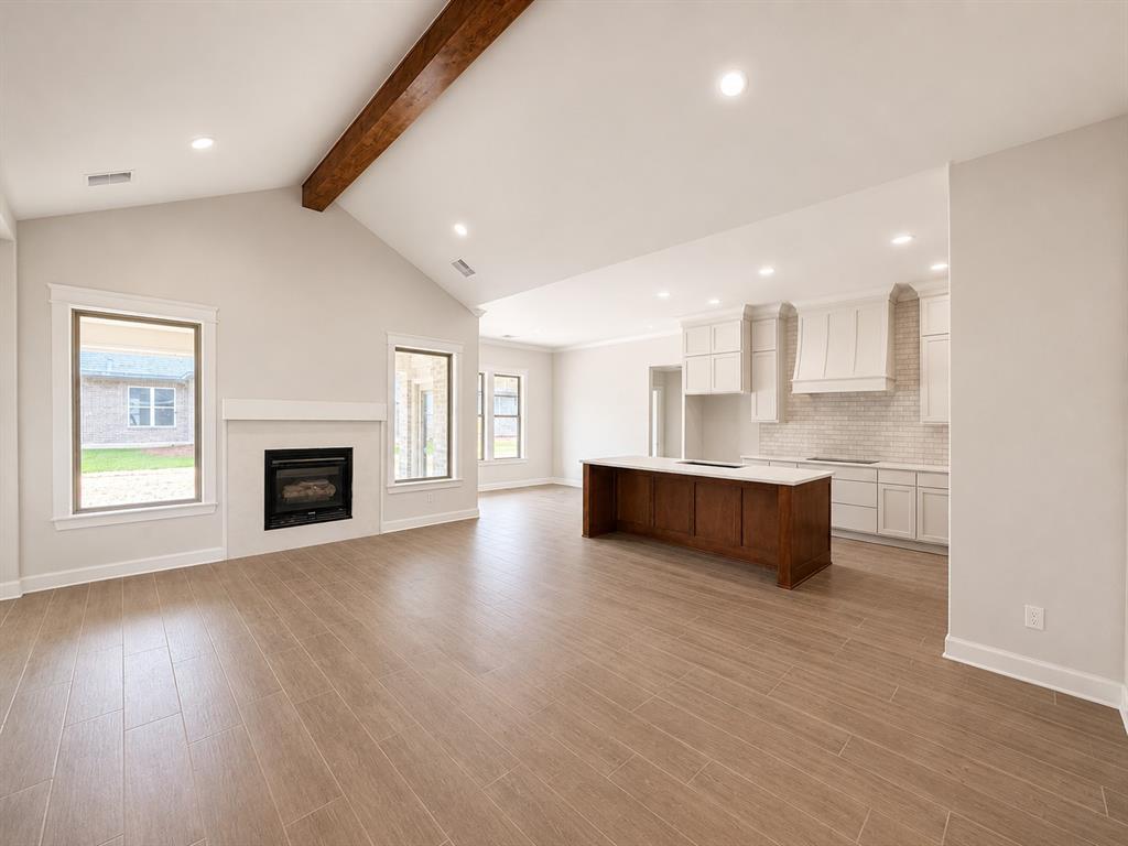5105 Vine Cliff Road Property Photo 2