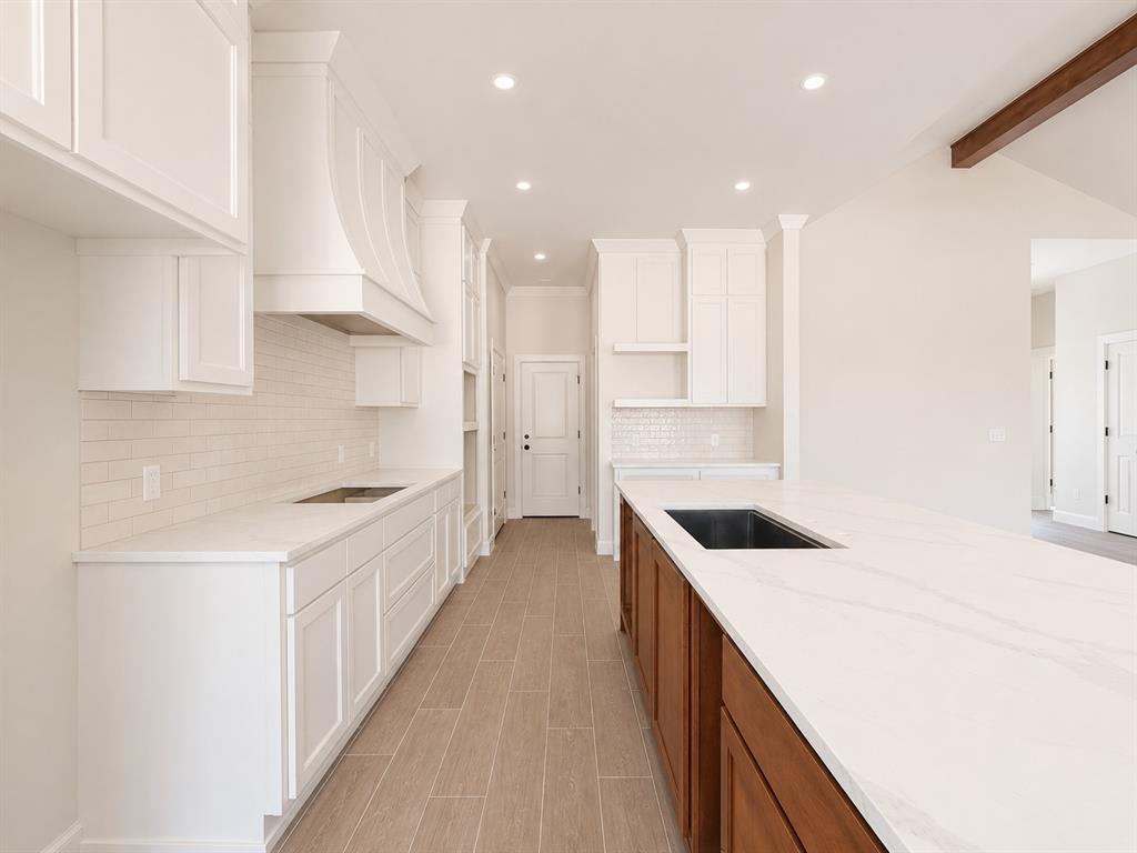 5105 Vine Cliff Road Property Photo 11