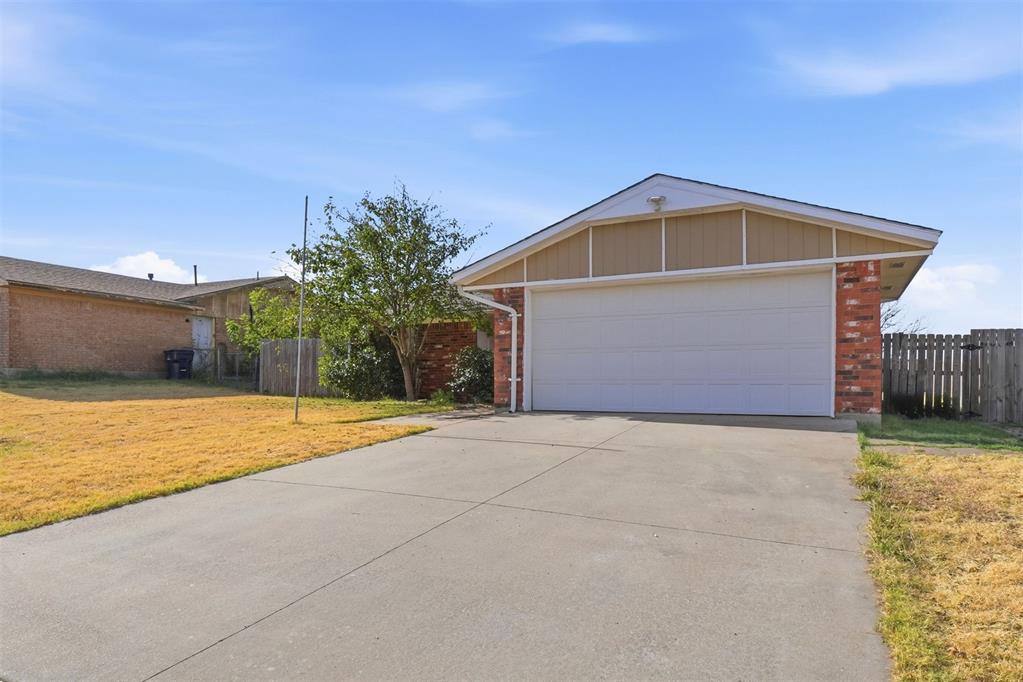 6310 Sw Park Place Property Photo 4