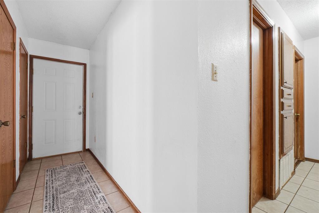 6310 Sw Park Place Property Photo 6