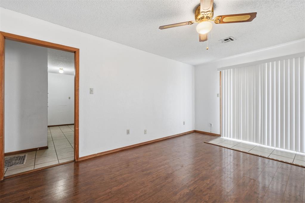 6310 Sw Park Place Property Photo 8