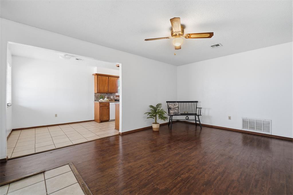 6310 Sw Park Place Property Photo 9