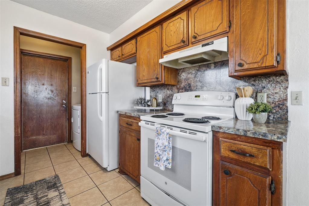 6310 Sw Park Place Property Photo 14