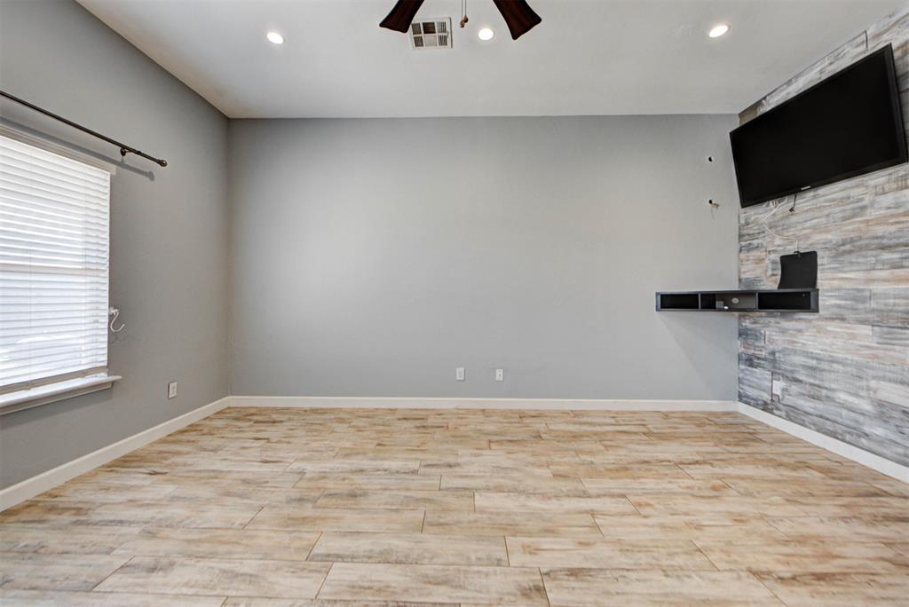 4230 Macys Place Property Photo 11