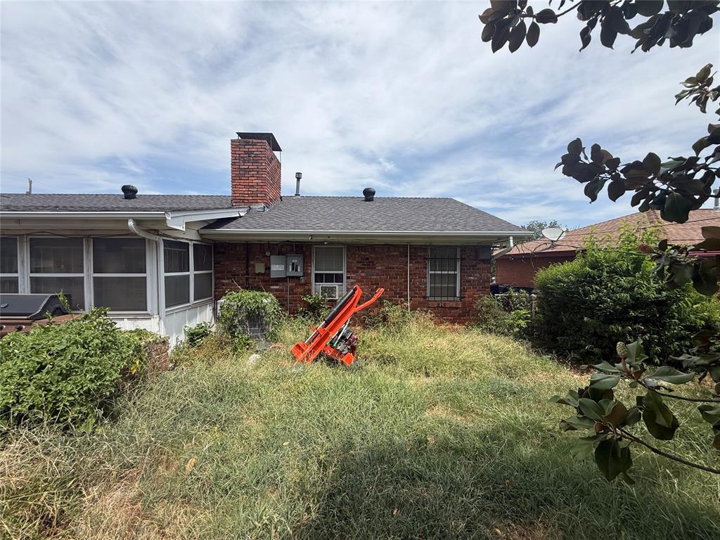 1300 Ne 47th Street Property Photo 2
