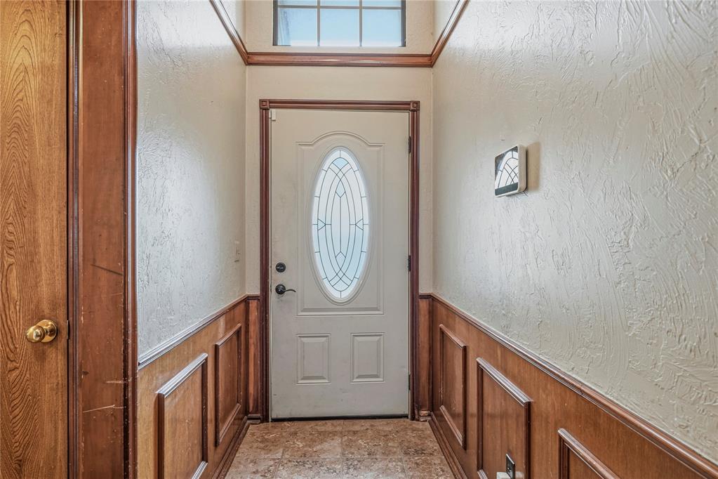 14509 Briarcliff Drive Property Photo 4