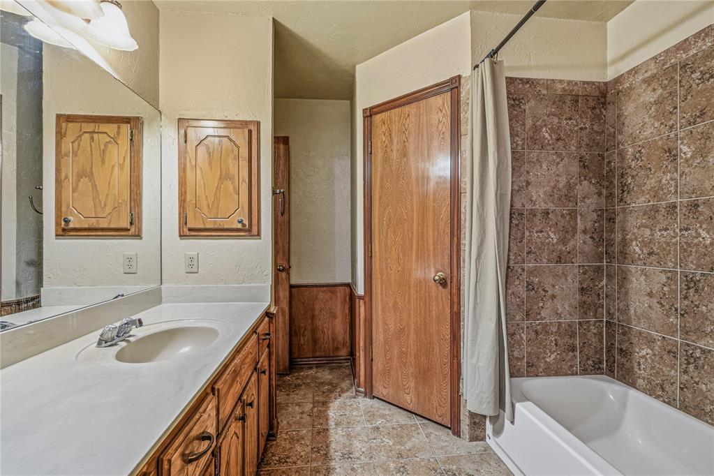 14509 Briarcliff Drive Property Photo 24
