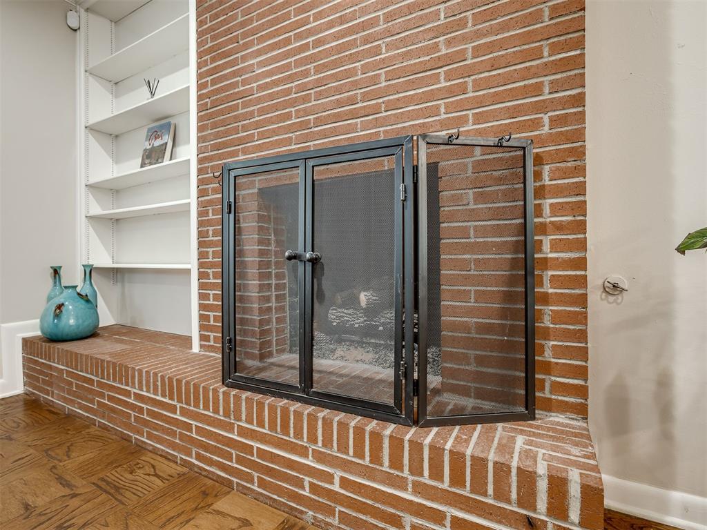 1327 W Wilshire Boulevard Property Photo 5