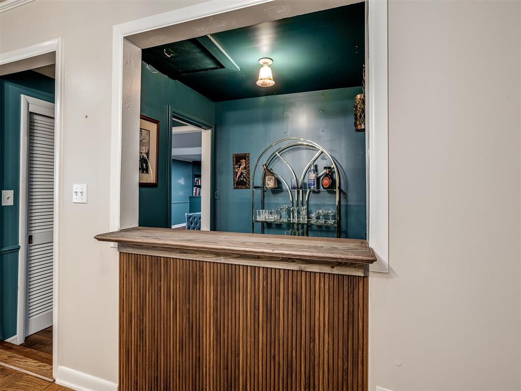 1327 W Wilshire Boulevard Property Photo 10