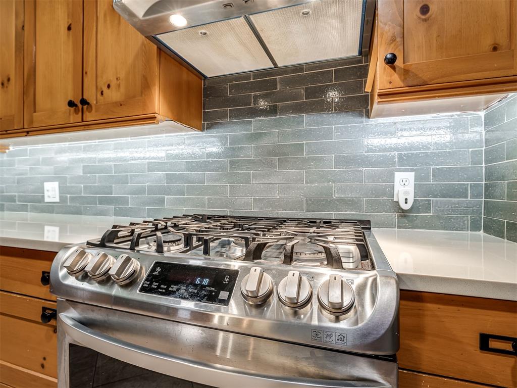 1327 W Wilshire Boulevard Property Photo 21
