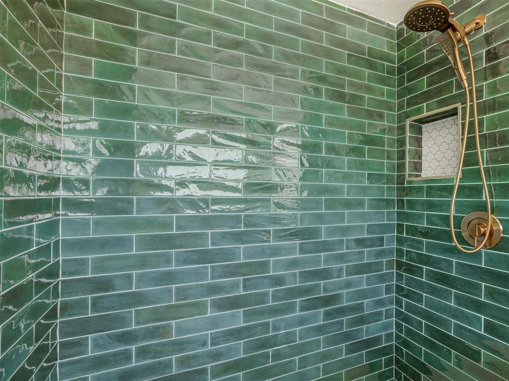 1327 W Wilshire Boulevard Property Photo 26