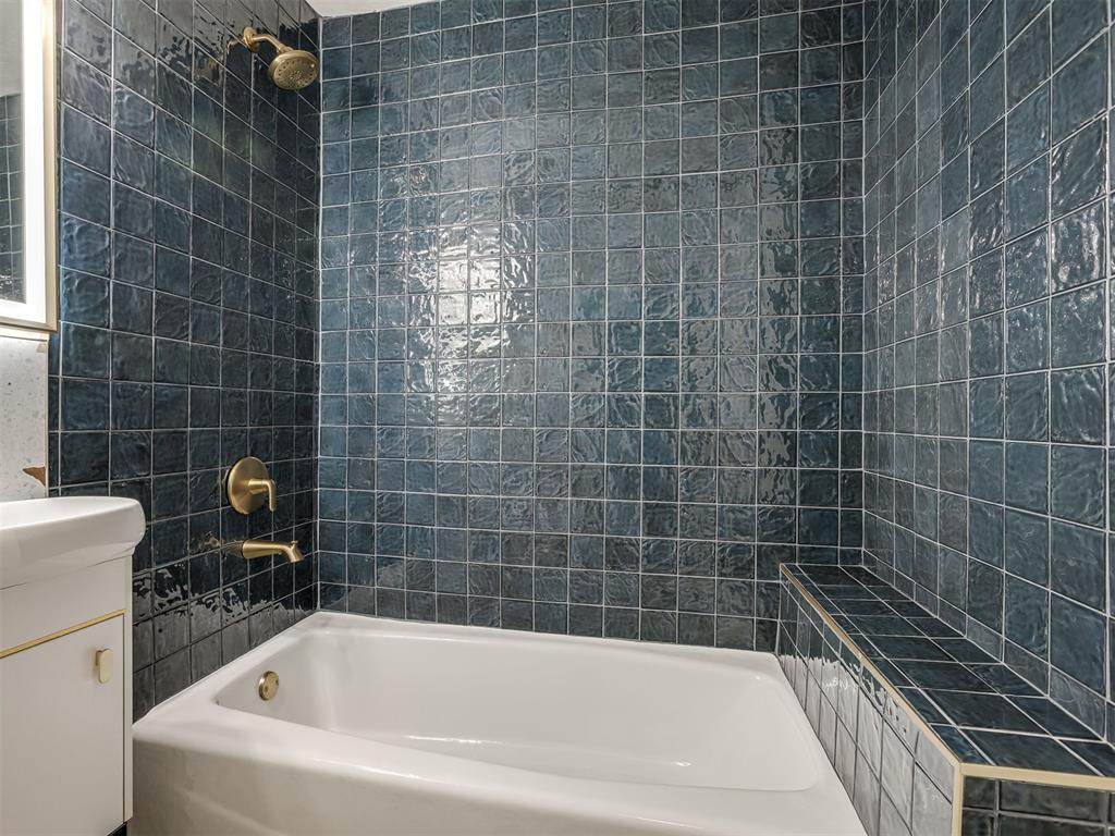 1327 W Wilshire Boulevard Property Photo 31
