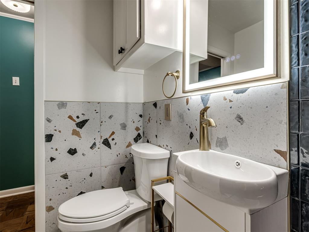 1327 W Wilshire Boulevard Property Photo 31